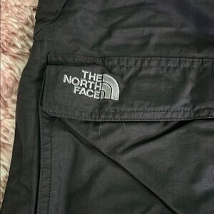 The North Face Black ski snowboard Pants Women’s size small